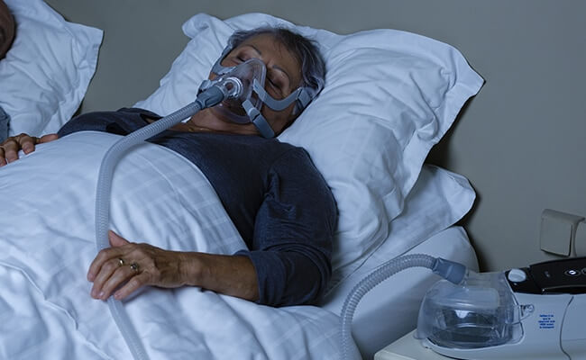 Stellar_par_seng_sover_fullfacemaske